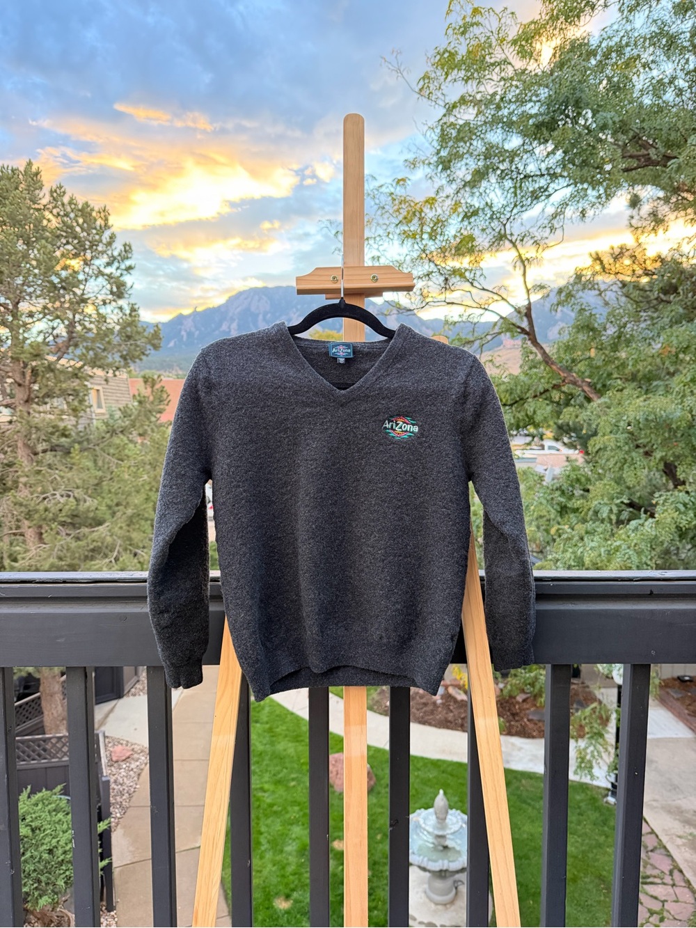 Arizona Tea 90s Crew Neck
